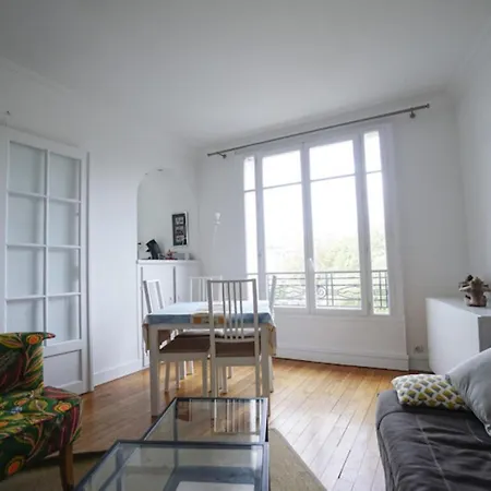 アパート Bright Apt In Montmartre With View